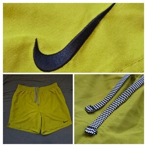 NIKE BRIEF-LINED RUNNING SHORTS MENS SIZE XL GREEN LOGO EMBROIDERED